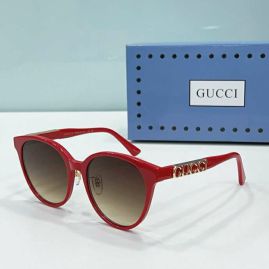 Picture of Gucci Sunglasses _SKUfw57303640fw